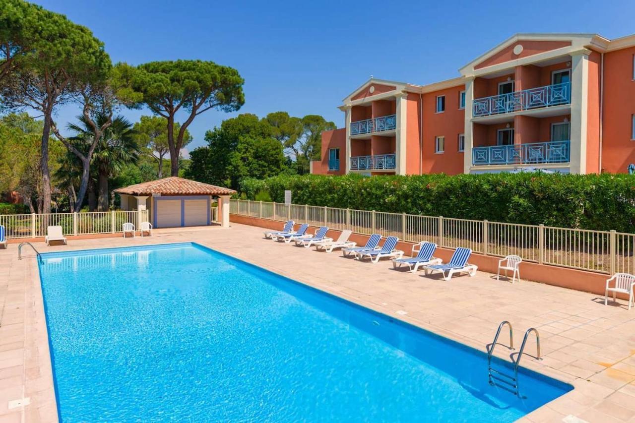 Oasis Des Grands Pins - Saint-Raphael - Residence Privee Avec Grande Piscine & Tennis Privee ภายนอก รูปภาพ